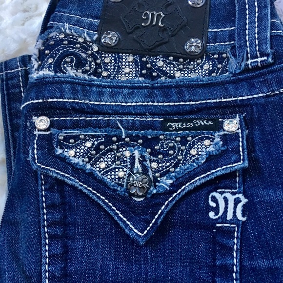 🎉HOST PICK 🎉NWOT Miss Me Jeans - Picture 2 of 7